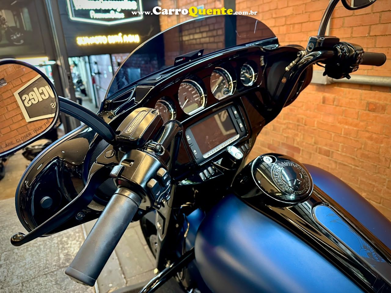 HARLEY-DAVIDSON STREET GLIDE SPECIAL 115TH ANNIVERSARY 2018 - Loja