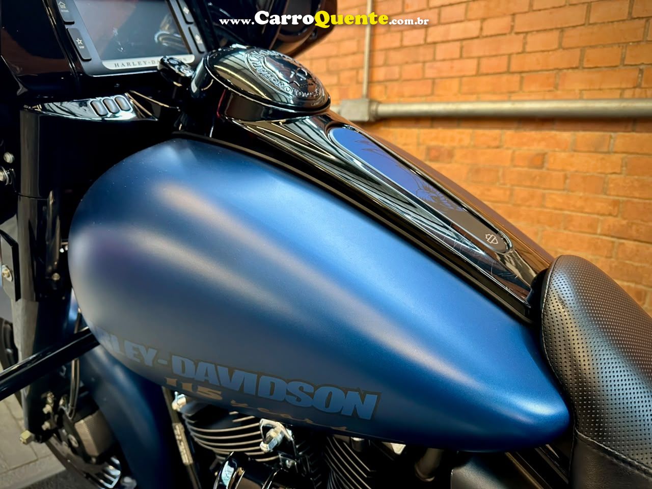 HARLEY-DAVIDSON STREET GLIDE SPECIAL 115TH ANNIVERSARY 2018 - Loja