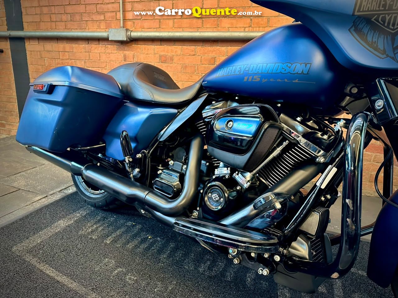 HARLEY-DAVIDSON STREET GLIDE SPECIAL 115TH ANNIVERSARY 2018 - Loja