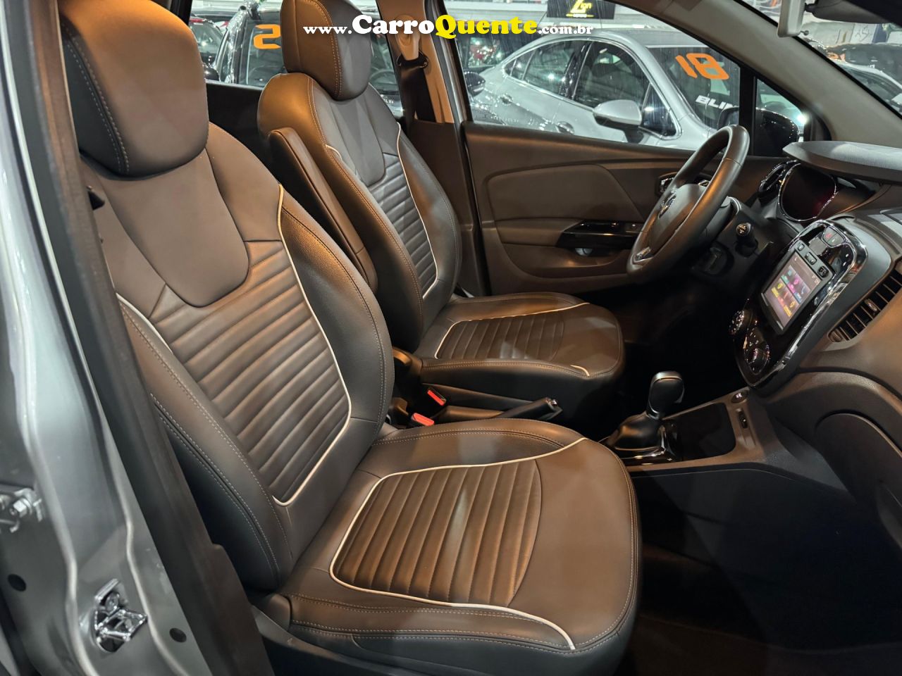 RENAULT CAPTUR 1.6 16V SCE INTENSE 2019 - Loja