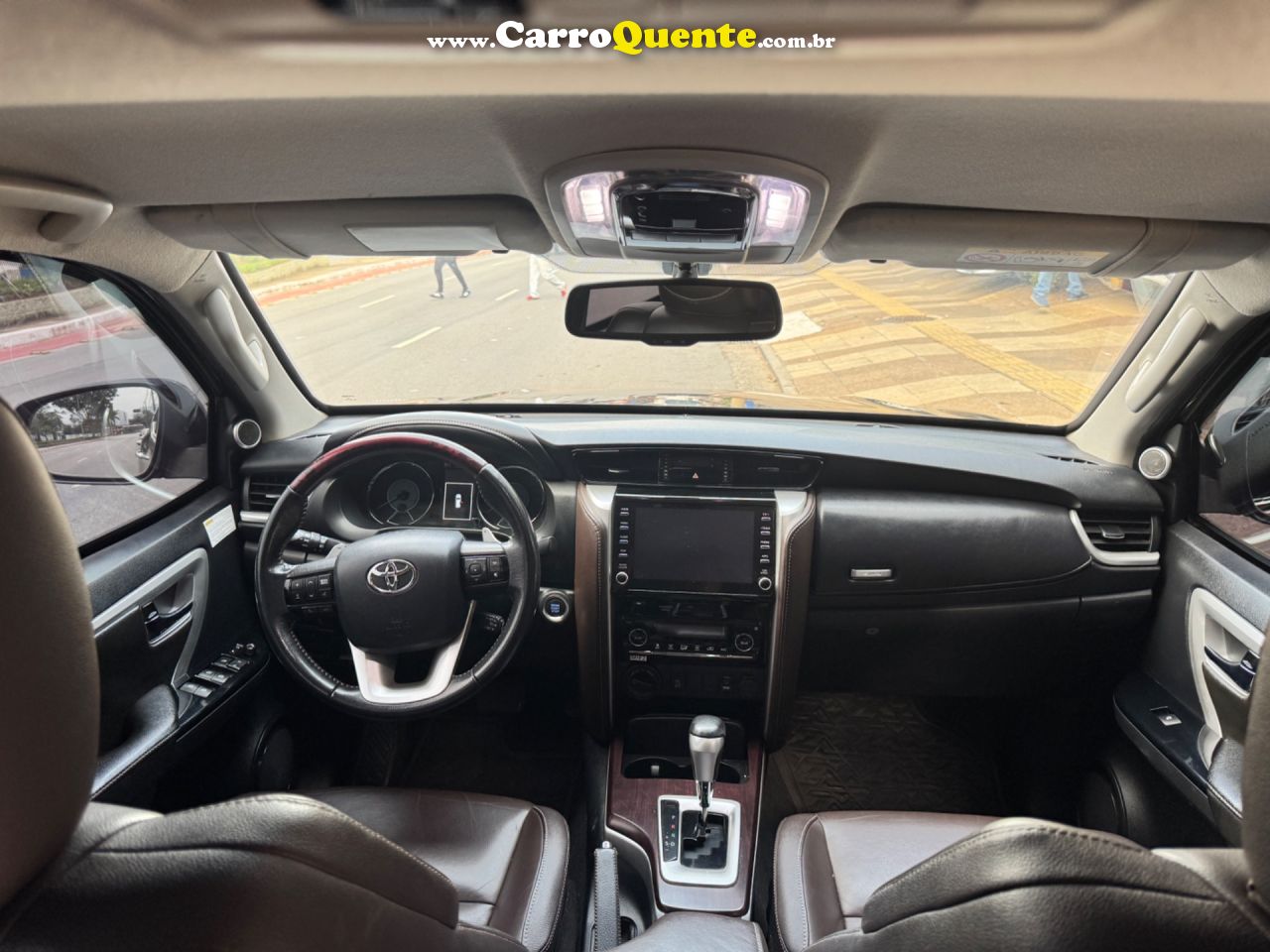 TOYOTA HILUX 2.8 SRX 4X4 CD 16V 2020 - Loja