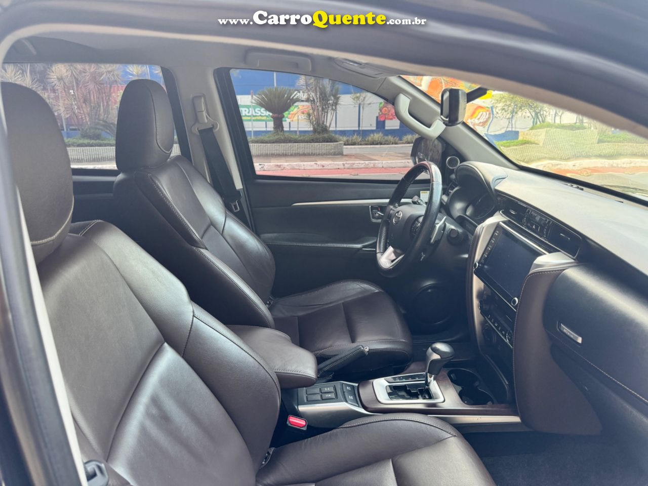TOYOTA HILUX 2.8 SRX 4X4 CD 16V 2020 - Loja