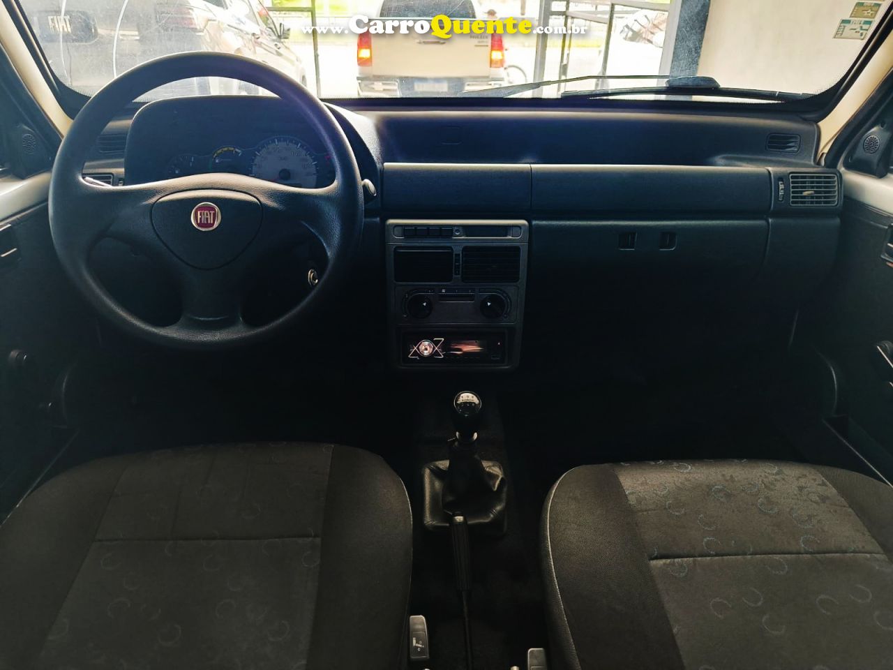 FIAT UNO 1.0 MPI MILLE FIRE ECONOMY 8V 2011/2012 - Loja