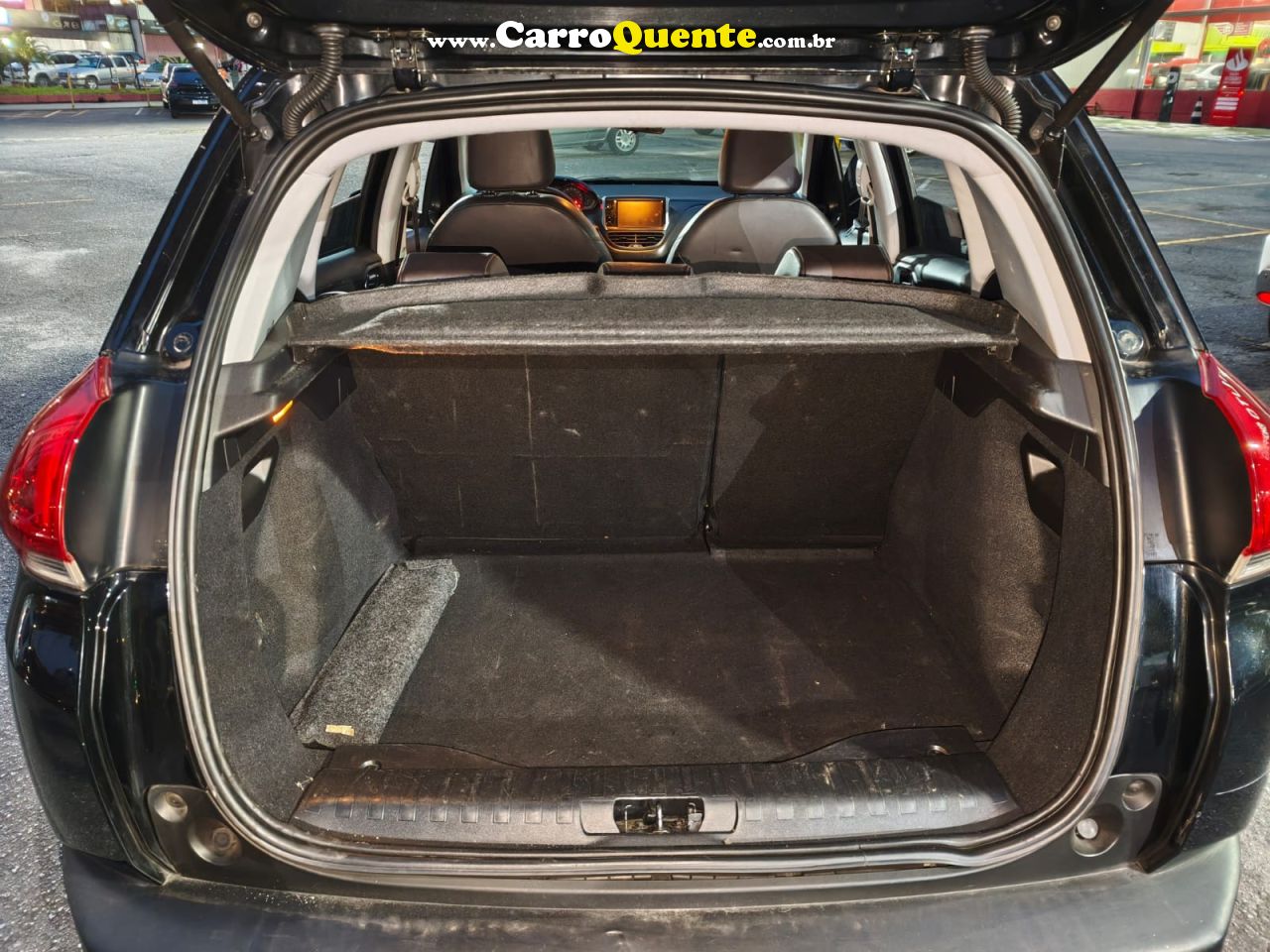 PEUGEOT 2008 1.6 16V GRIFFE 2017 - Loja