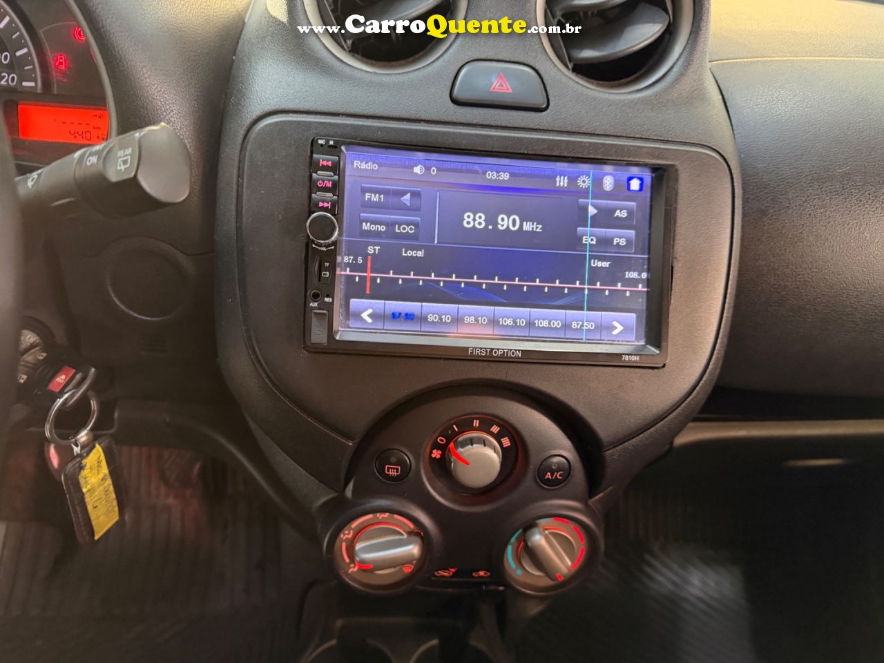 NISSAN MARCH 1.0 S 16V 2012 - Loja