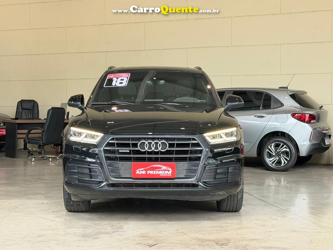 AUDI Q5 2.0 TFSI AMBITION 2018 - Loja