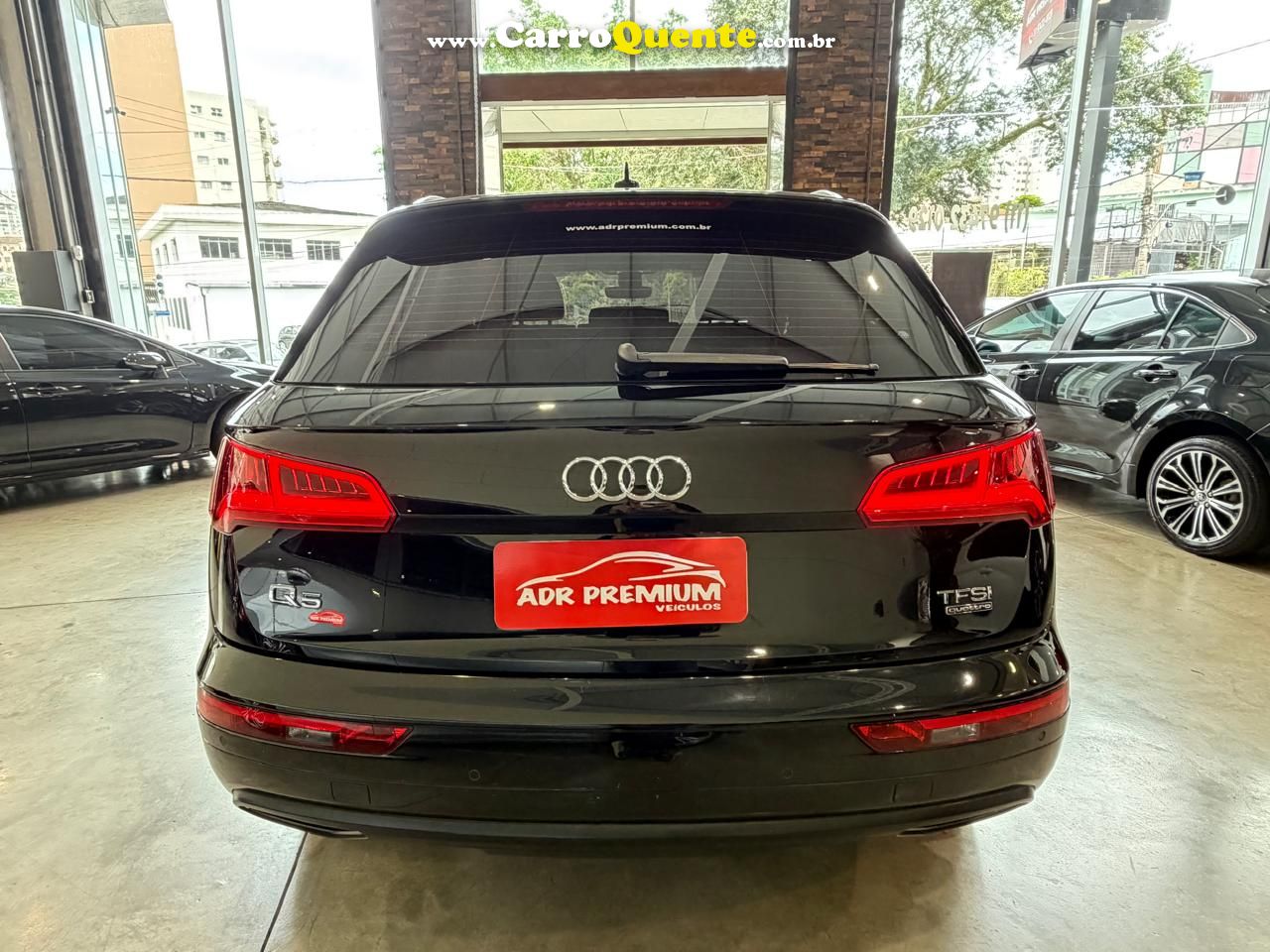 AUDI Q5 2.0 TFSI AMBITION 2018 - Loja