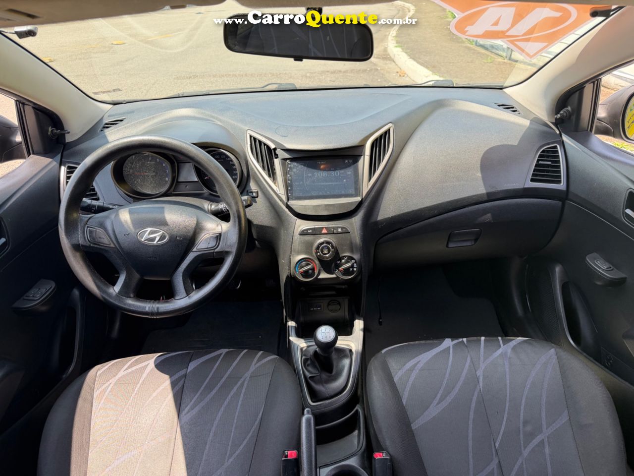 HYUNDAI HB20 1.0 COMFORT STYLE 12V 2014 - Loja