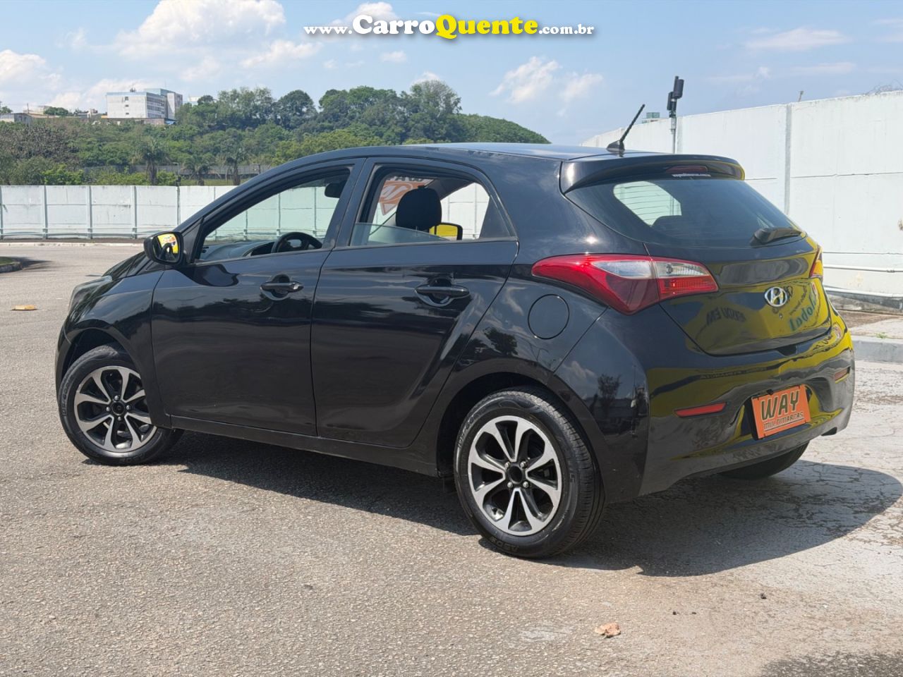 HYUNDAI HB20 1.0 COMFORT STYLE 12V 2014 - Loja