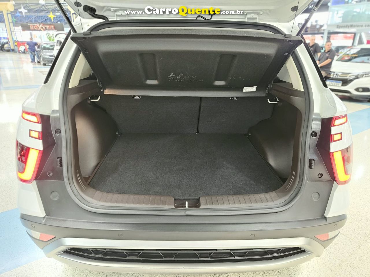HYUNDAI CRETA 2.0 ULTIMATE * C/ 4.300 Km Apenas * 2024 - Loja