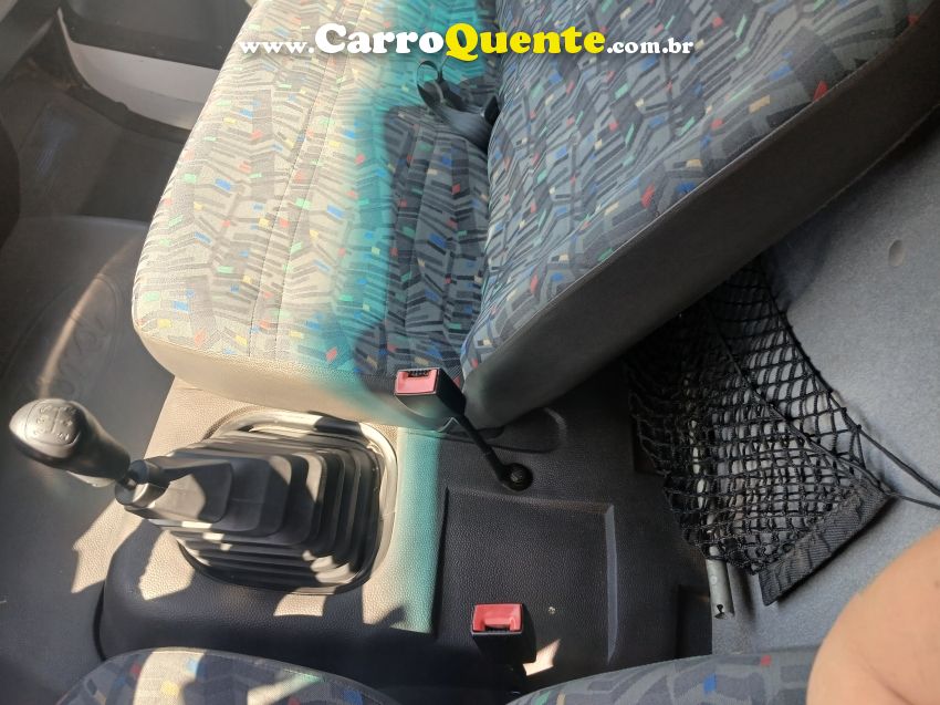 Ford Cargo 815 Ford 815 baú - Loja