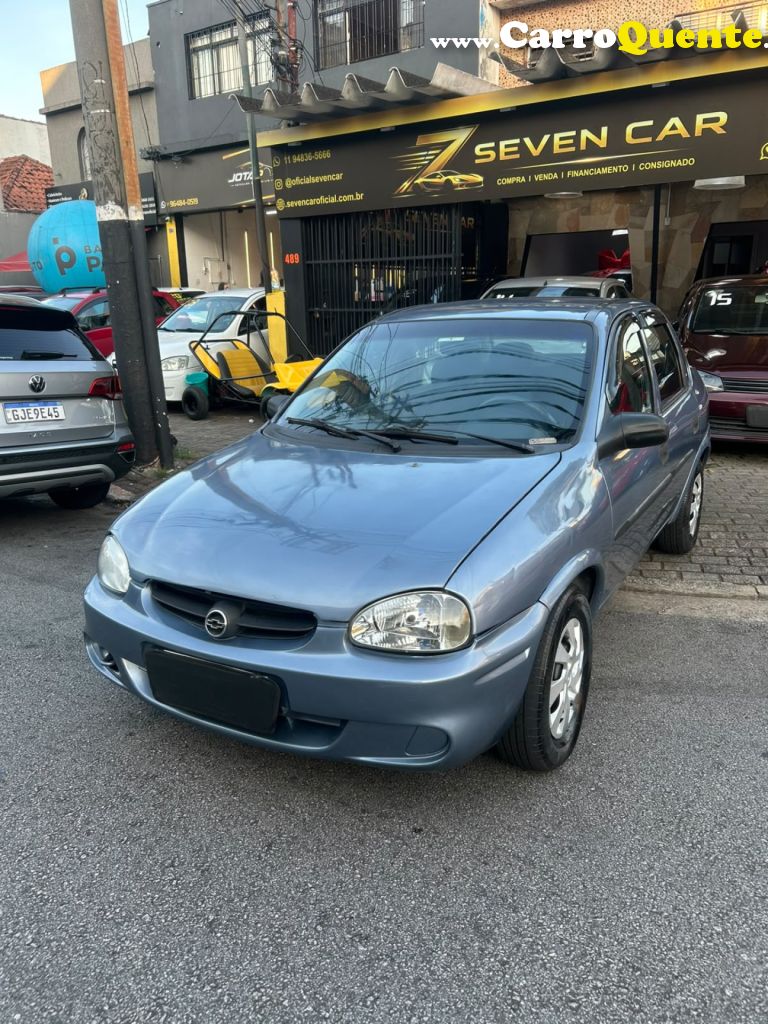 CHEVROLET   CORSA SED.WIND 1.0MILLENIUMCLASSIC VHC   AZUL 2002 1.0 GASOLINA - Loja