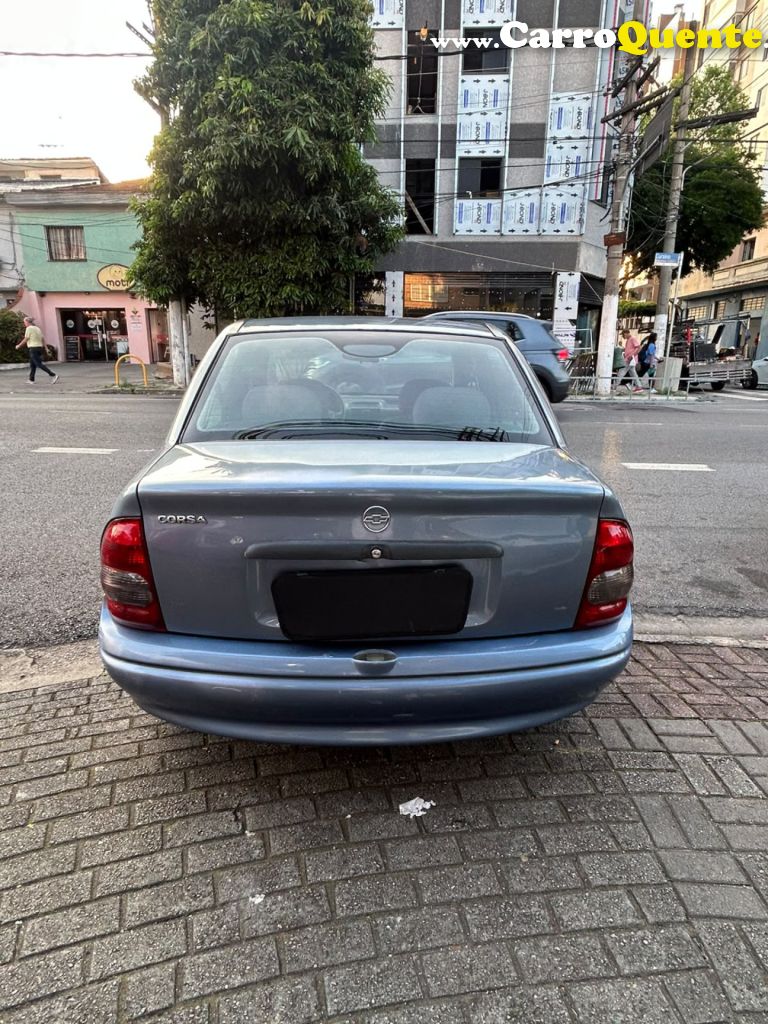 CHEVROLET   CORSA SED.WIND 1.0MILLENIUMCLASSIC VHC   AZUL 2002 1.0 GASOLINA - Loja