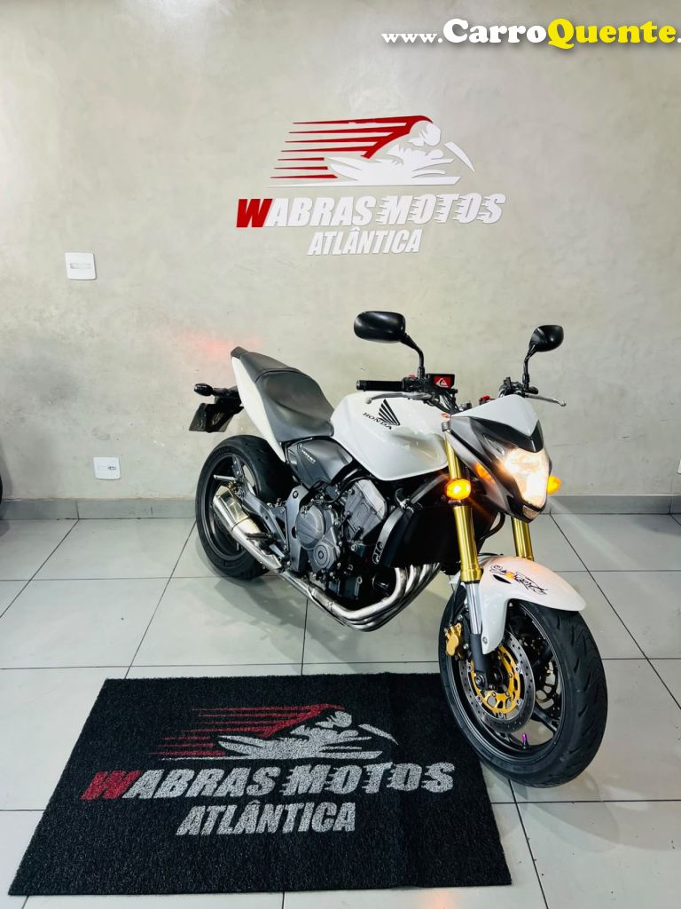 HONDA   HONDACB600F HORNET   BRANCO 2012 599 cc GASOLINA - Loja