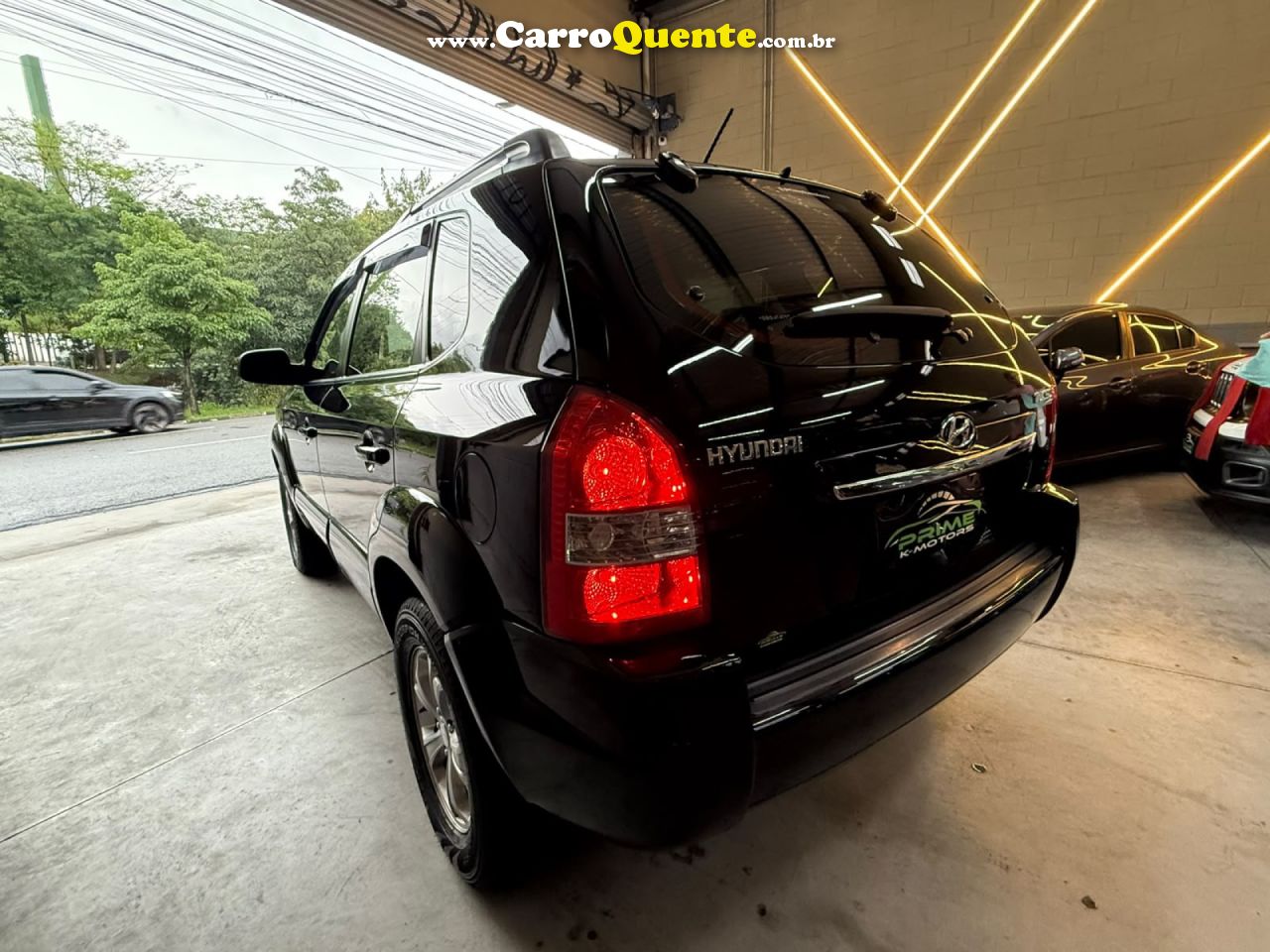 HYUNDAI   TUCSON GLSB   PRETO 2013 2.0 GASOLINA - Loja