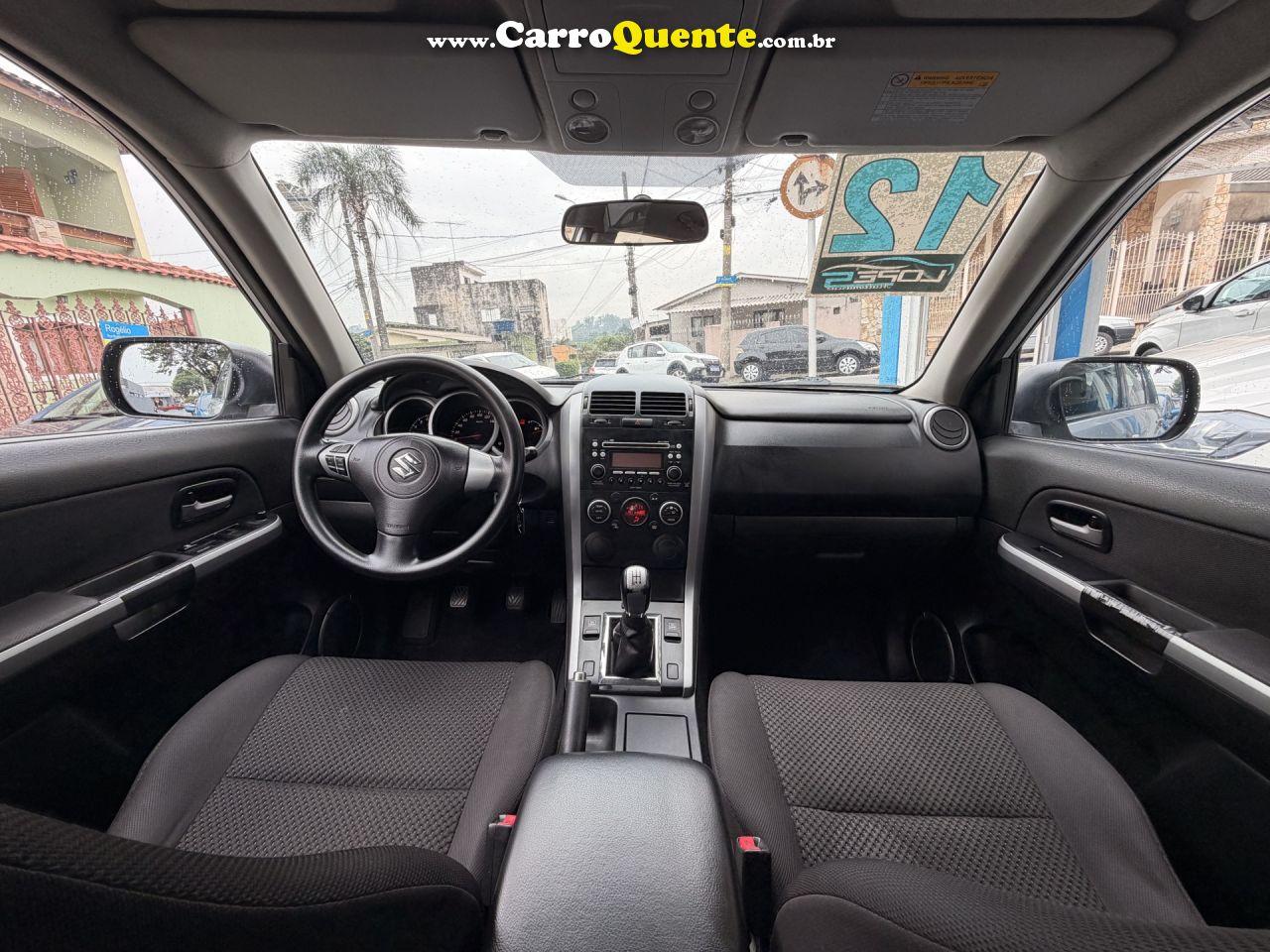 SUZUKI   GRAND VITARA 2.0 16V 4X24X4 5P MEC.   PRATA 2012 2.0 GASOLINA - Loja