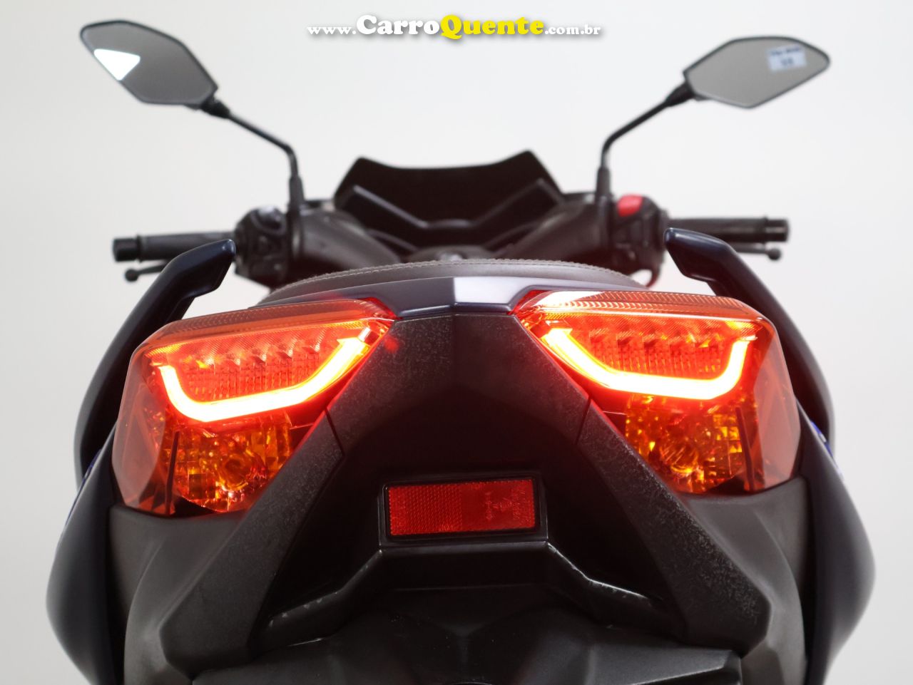 YAMAHA XMAX 250 ABS 2024 - Loja
