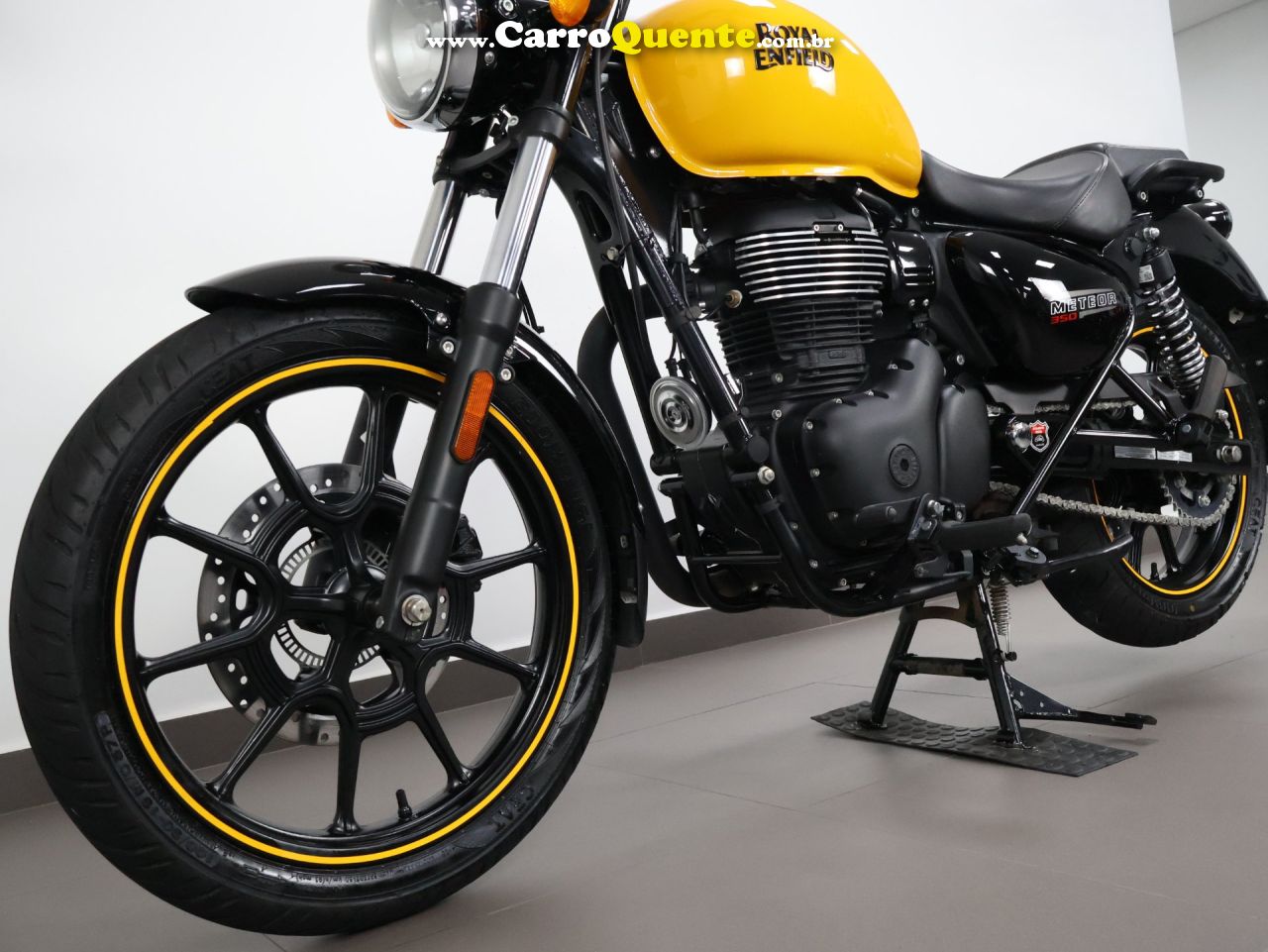 ROYAL ENFIELD METEOR 350 FIREBALL 2024 - Loja