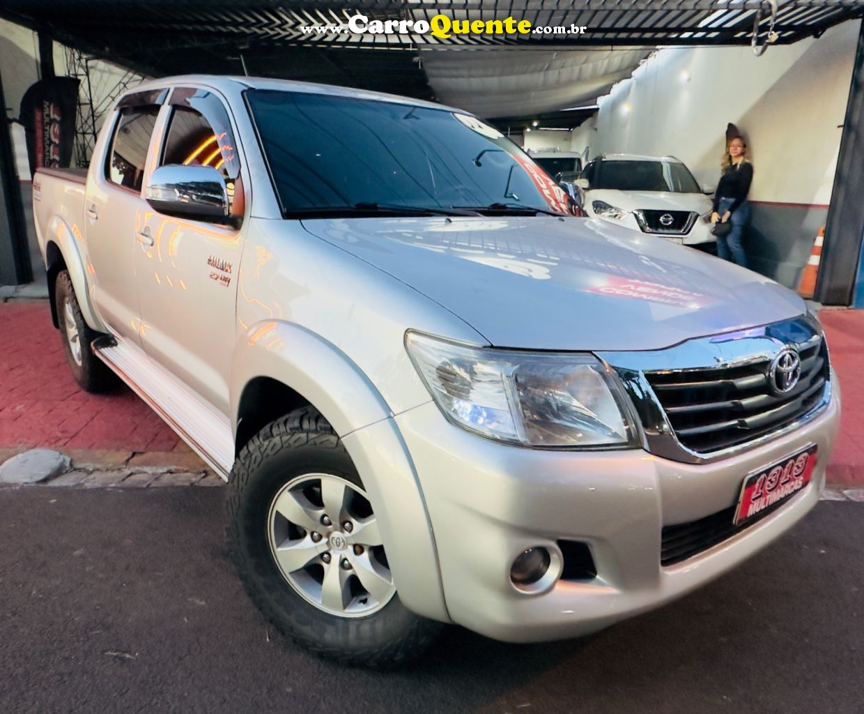 TOYOTA HILUX 2.7 SRV 4X4 CD 16V 2014 - Loja