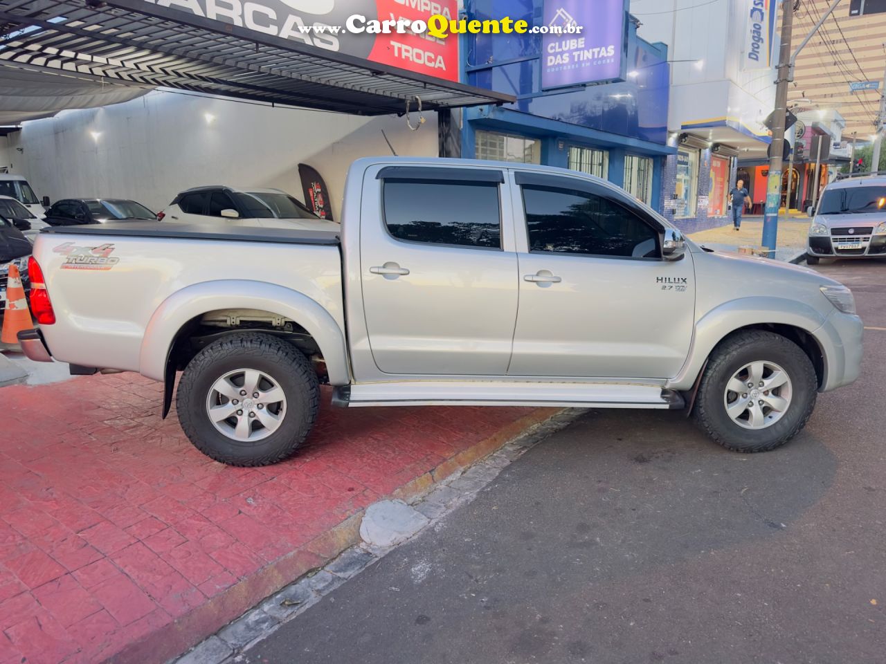 TOYOTA HILUX 2.7 SRV 4X4 CD 16V 2014 - Loja