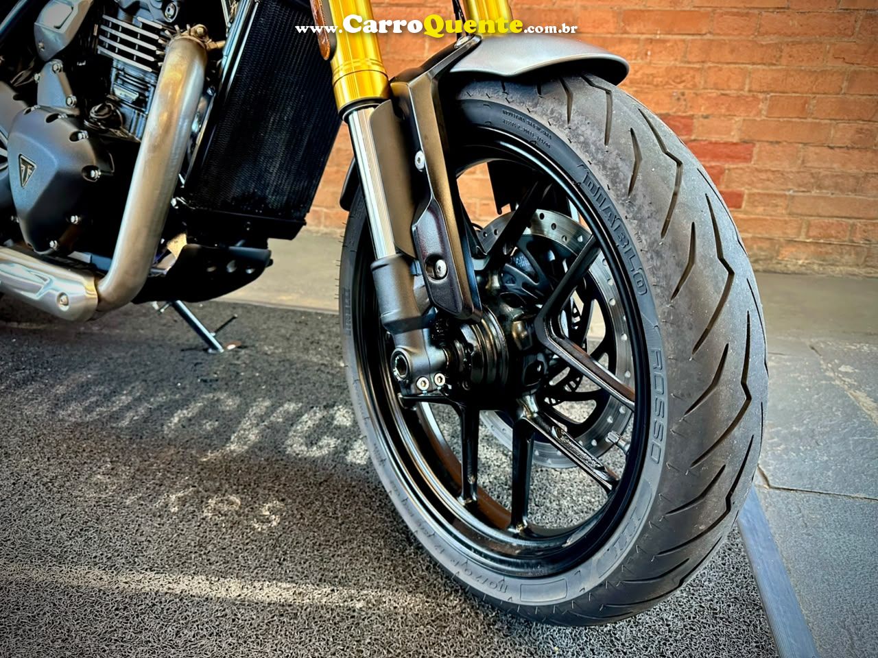 TRIUMPH SPEED 400 2025 - Loja