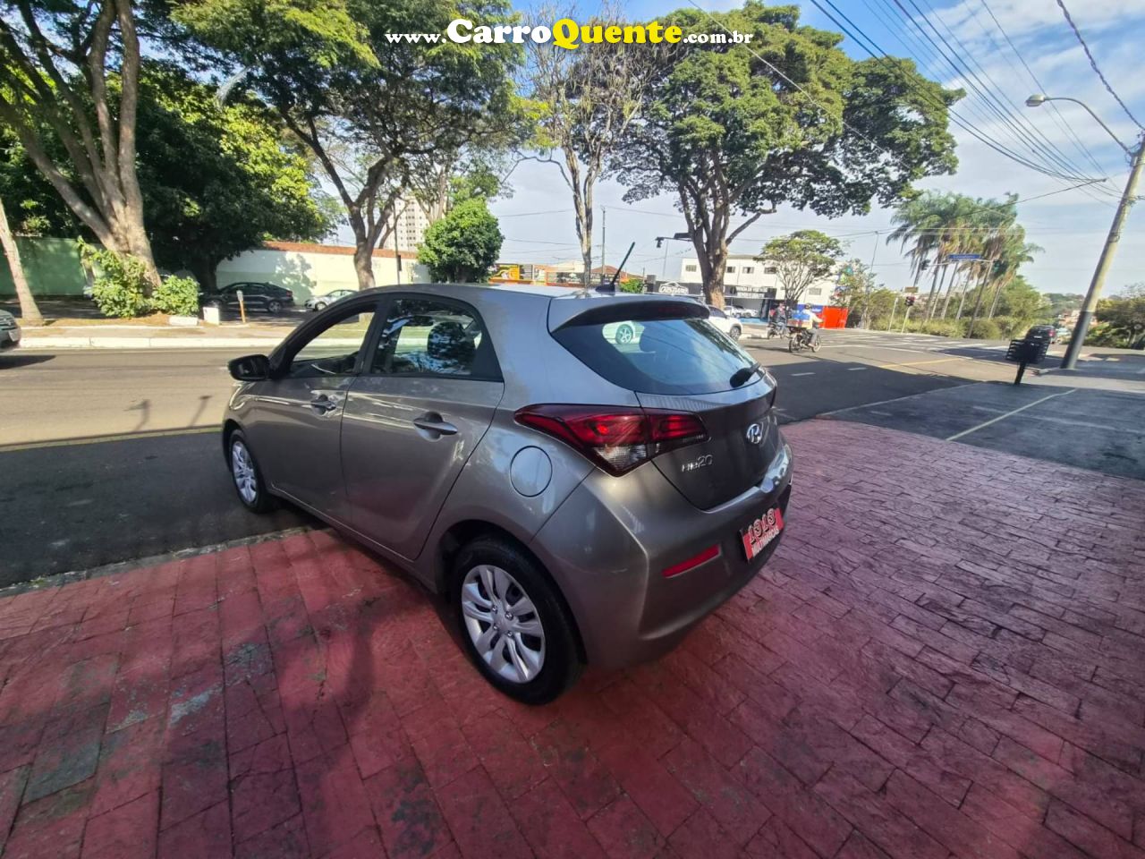 HYUNDAI HB20 1.6 COMFORT PLUS 16V 2019 - Loja