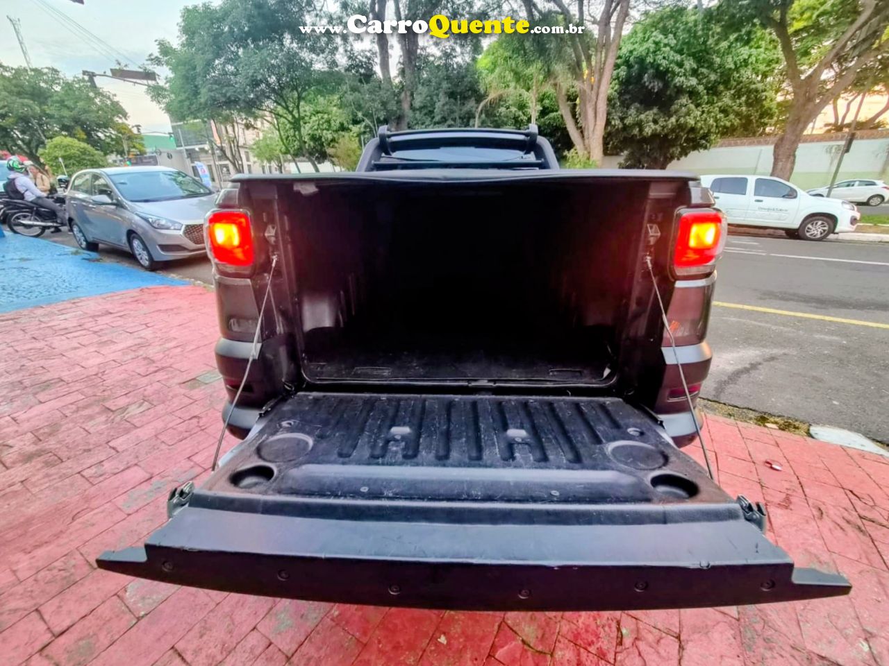 FIAT STRADA 1.3 FIREFLY FREEDOM CS 2024 - Loja