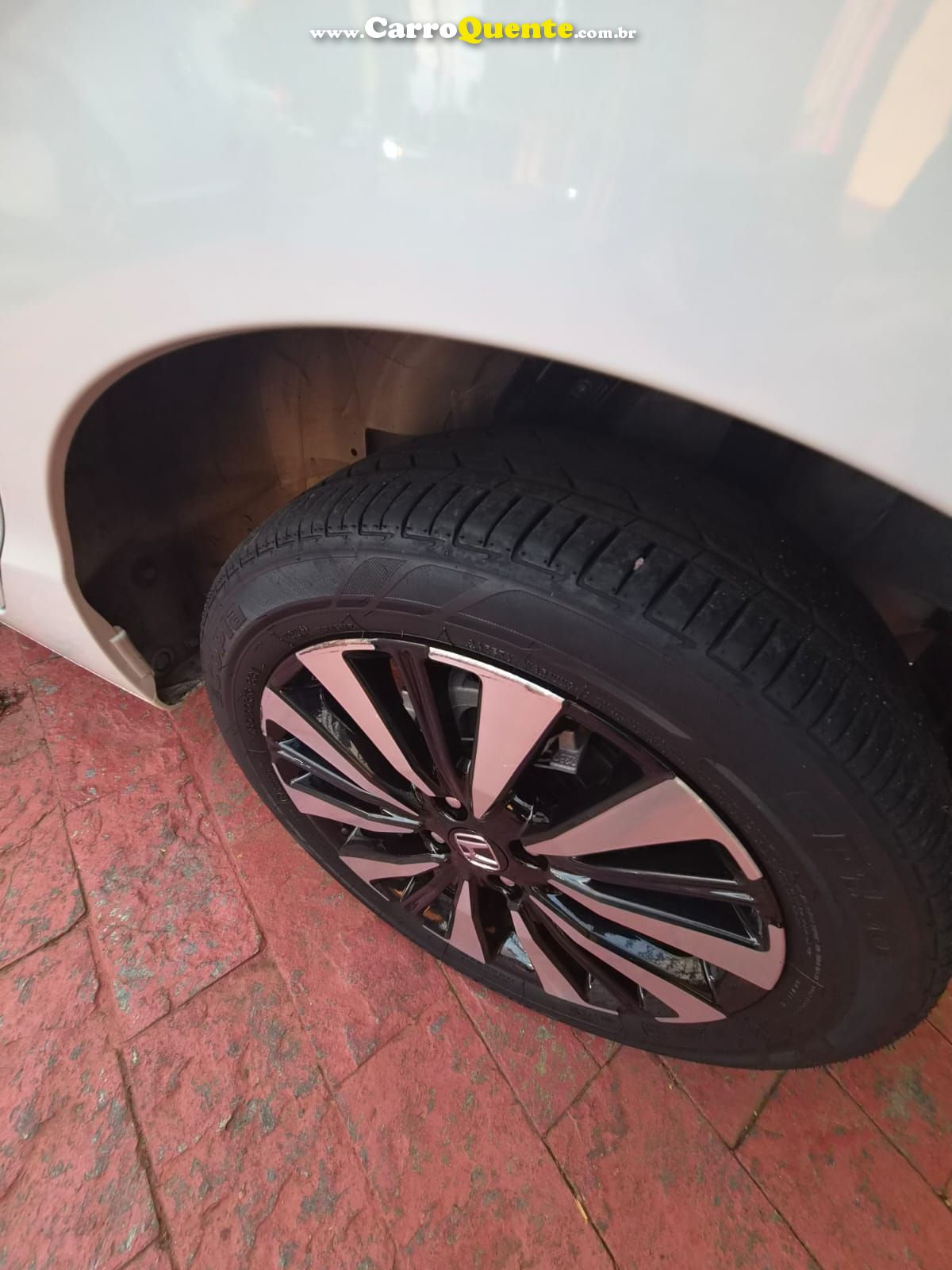 HONDA CITY 1.5 I-VTEC HATCH EX 2026 - Loja