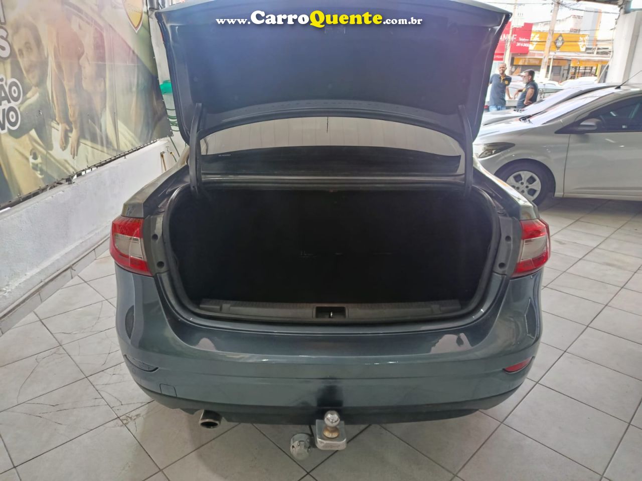 RENAULT FLUENCE 2.0 DYNAMIQUE 16V 2016 - Loja