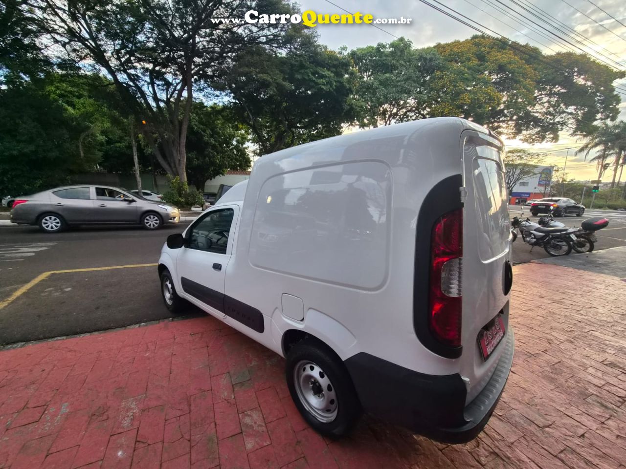 FIAT FIORINO 1.4 MPI FURGÃO ENDURANCE 8V 2021 - Loja