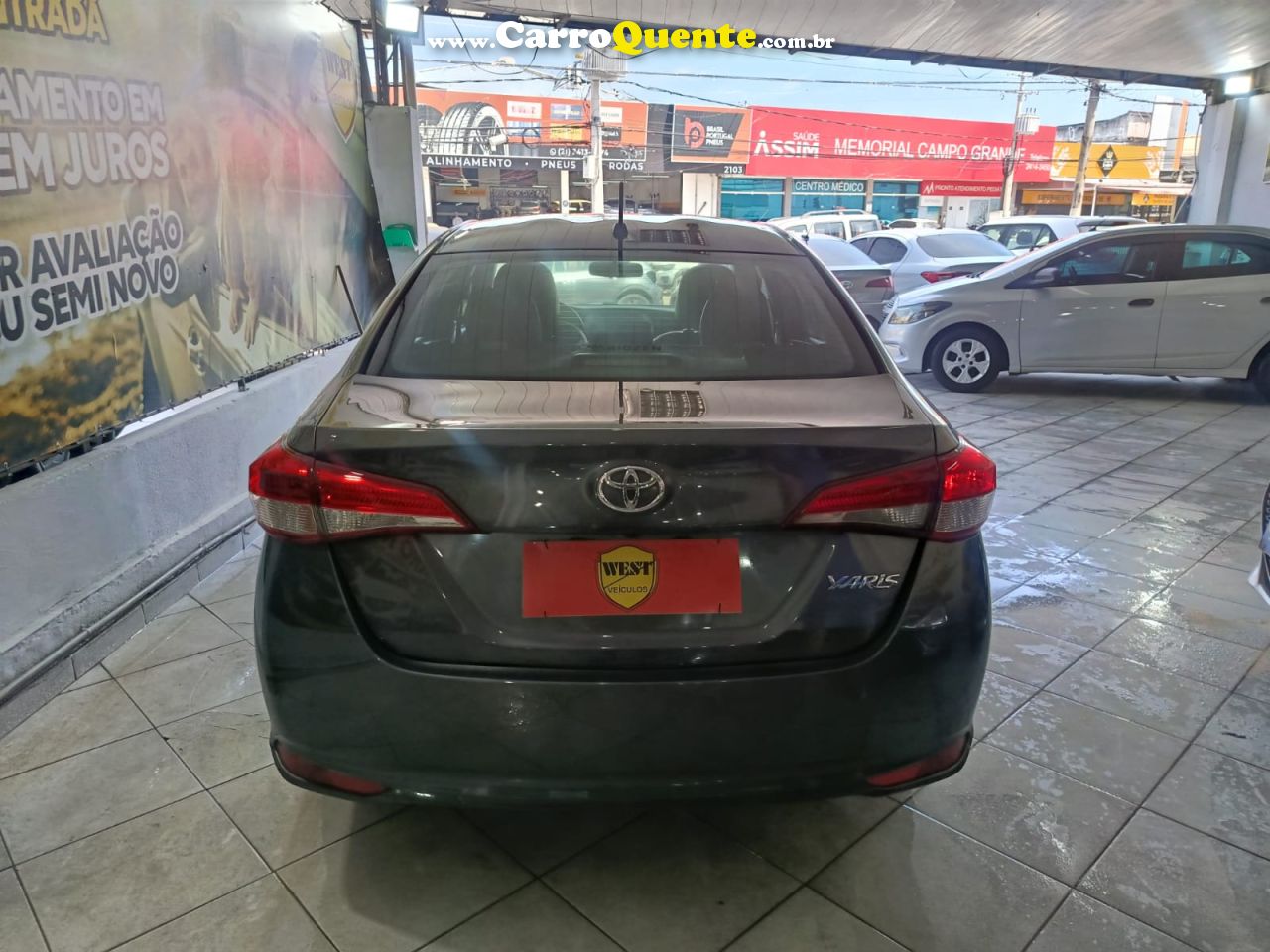 TOYOTA YARIS 1.5 16V SEDAN XL LIVE MULTIDRIVE 2022 - Loja