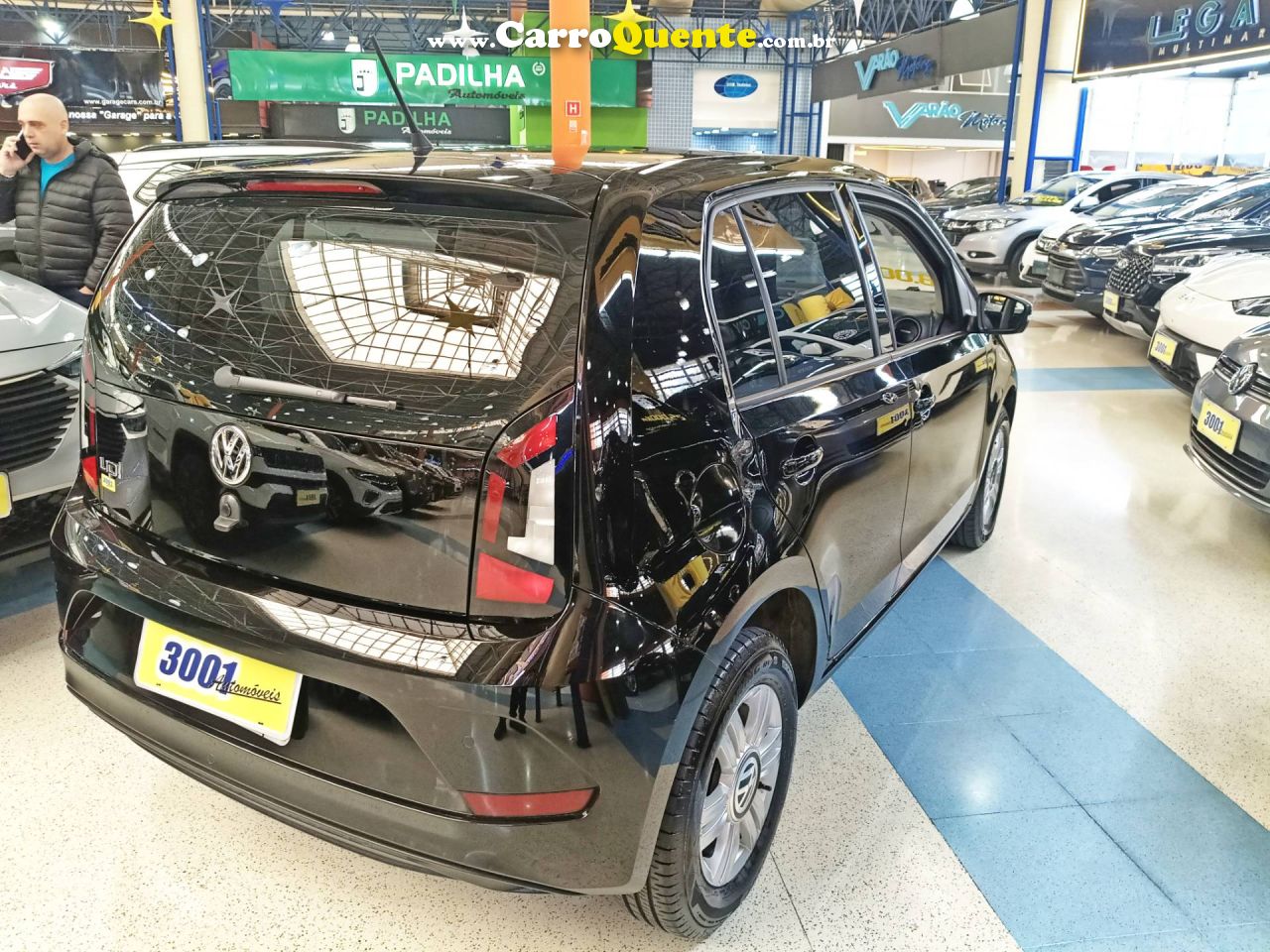 VOLKSWAGEN UP 1.0 MPI MOVE UP 12V 2019 - Loja