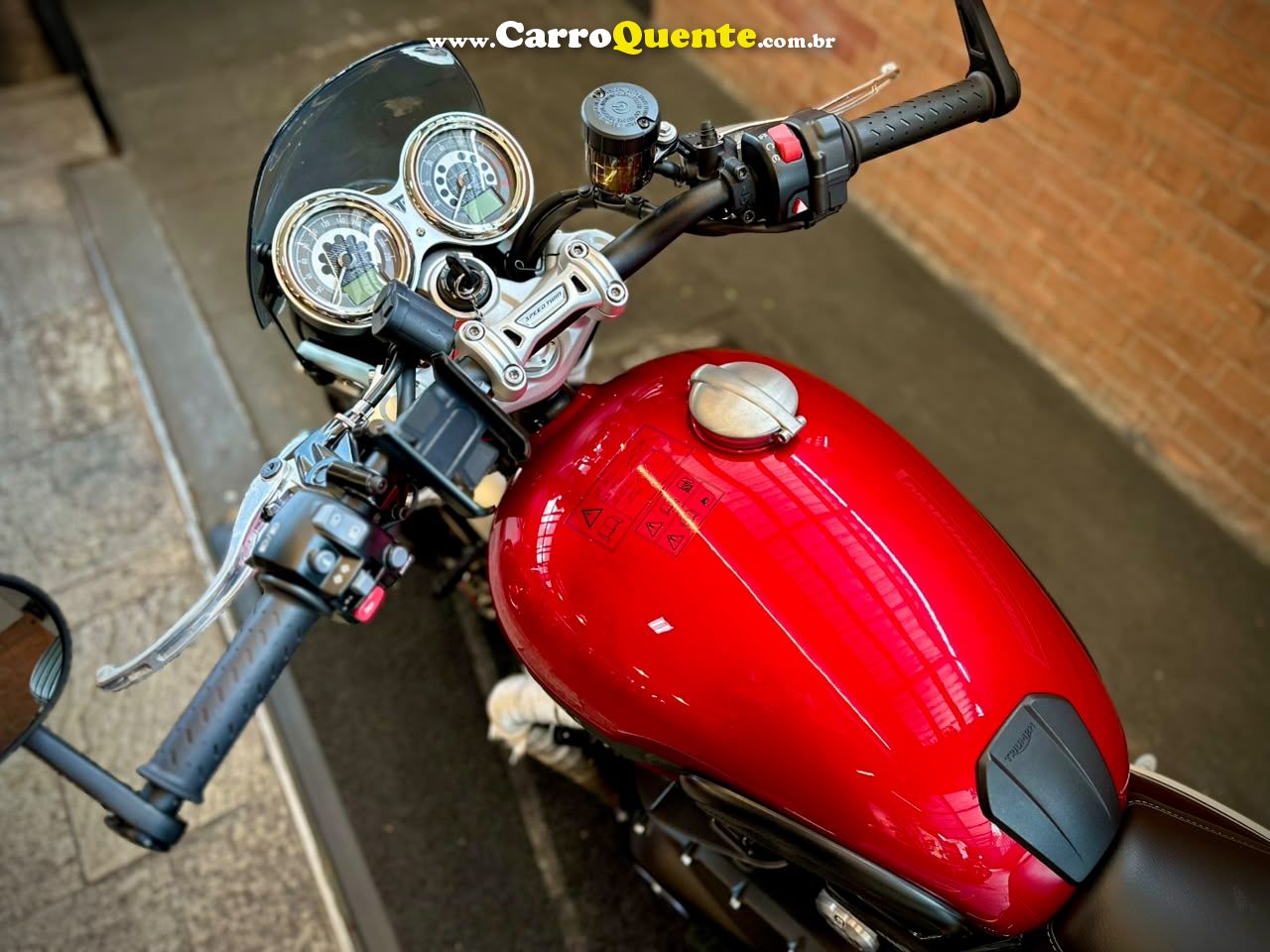 TRIUMPH SPEED TWIN 2022 - Loja