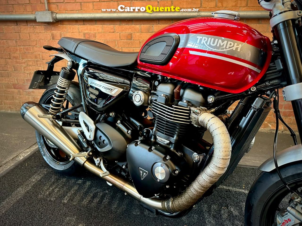 TRIUMPH SPEED TWIN 2022 - Loja