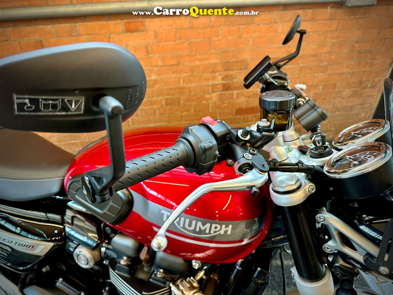 TRIUMPH SPEED TWIN 2022 - Loja