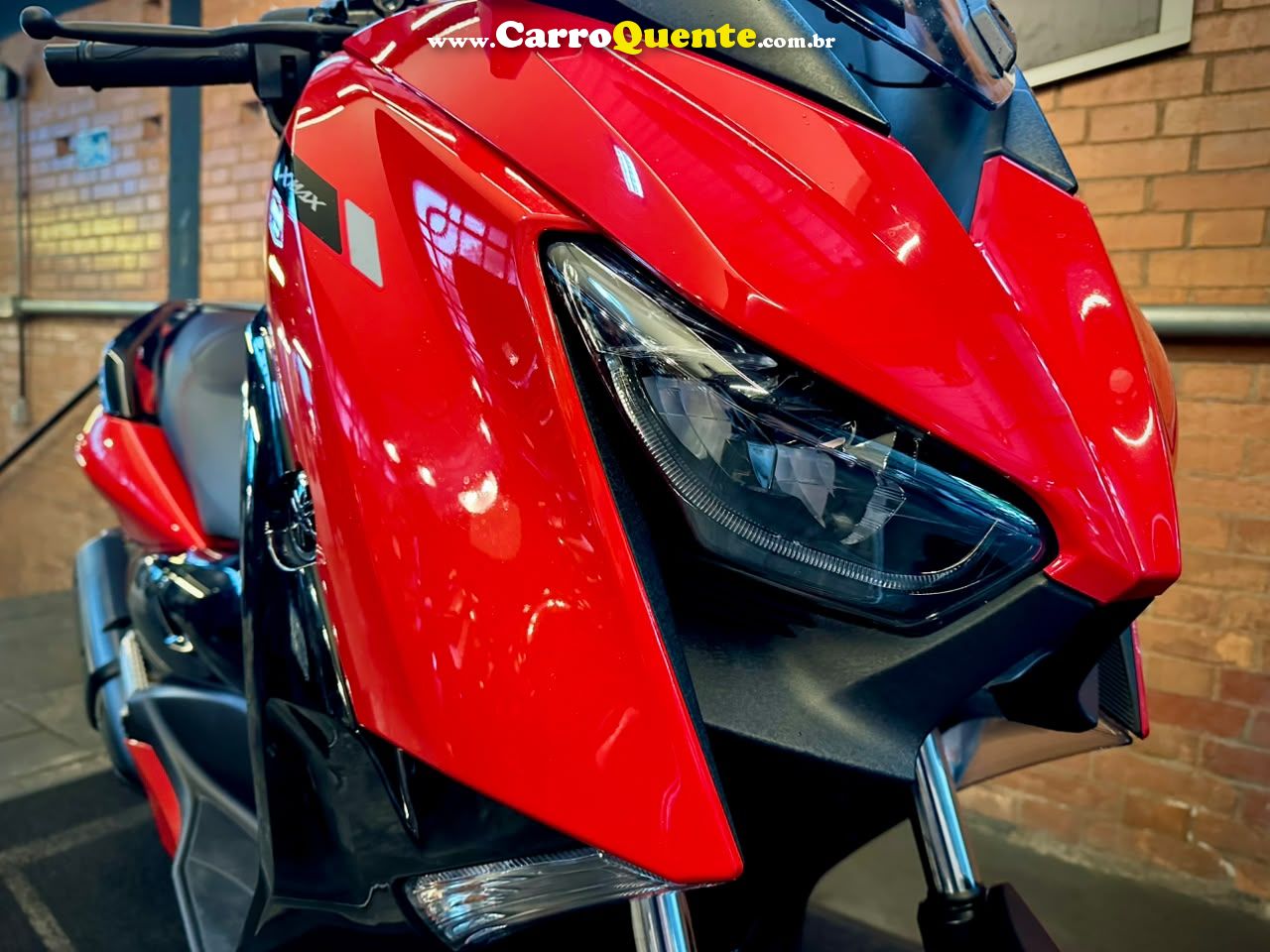 YAMAHA XMAX ABS 2024 - Loja