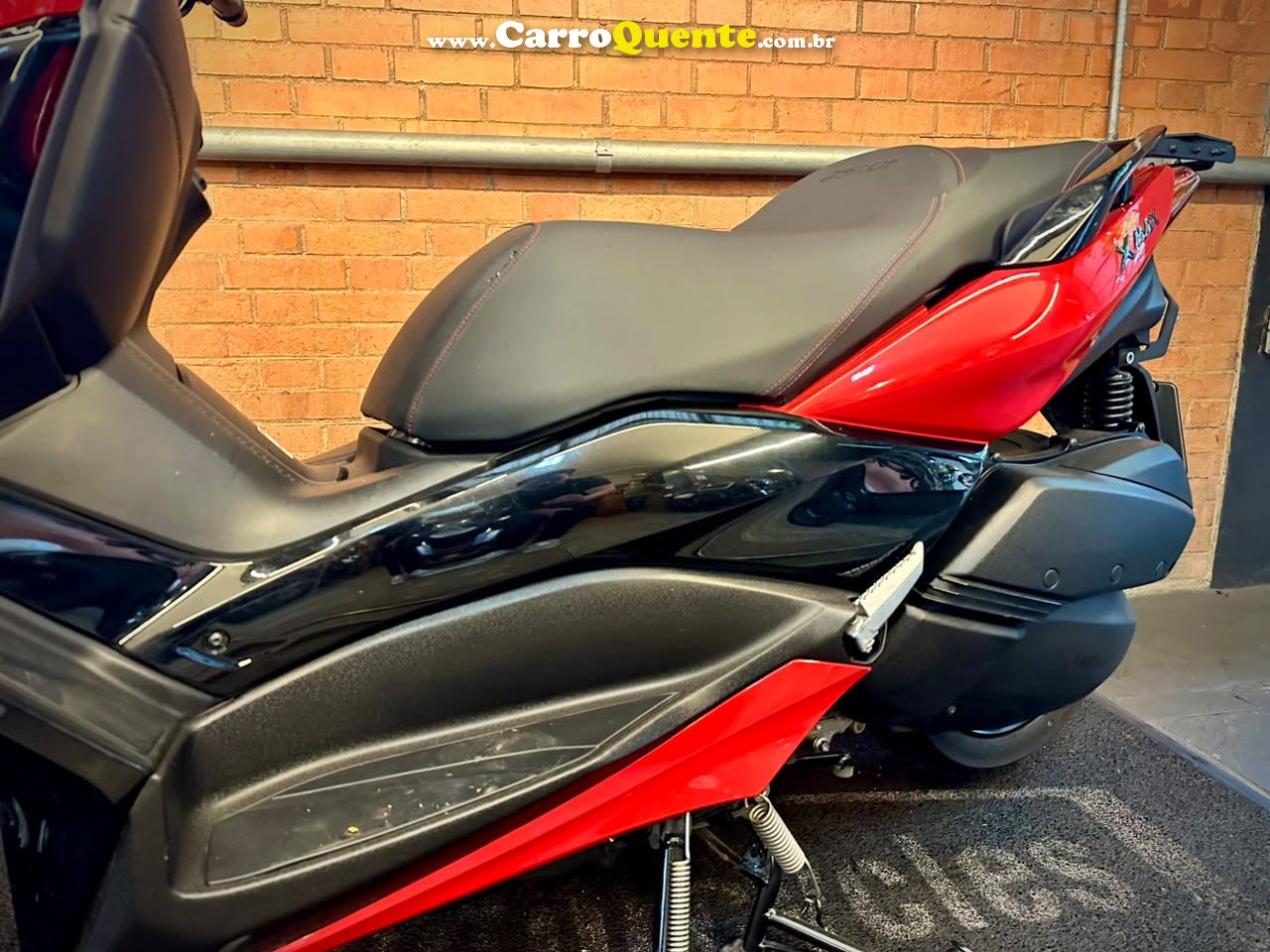 YAMAHA XMAX ABS 2024 - Loja