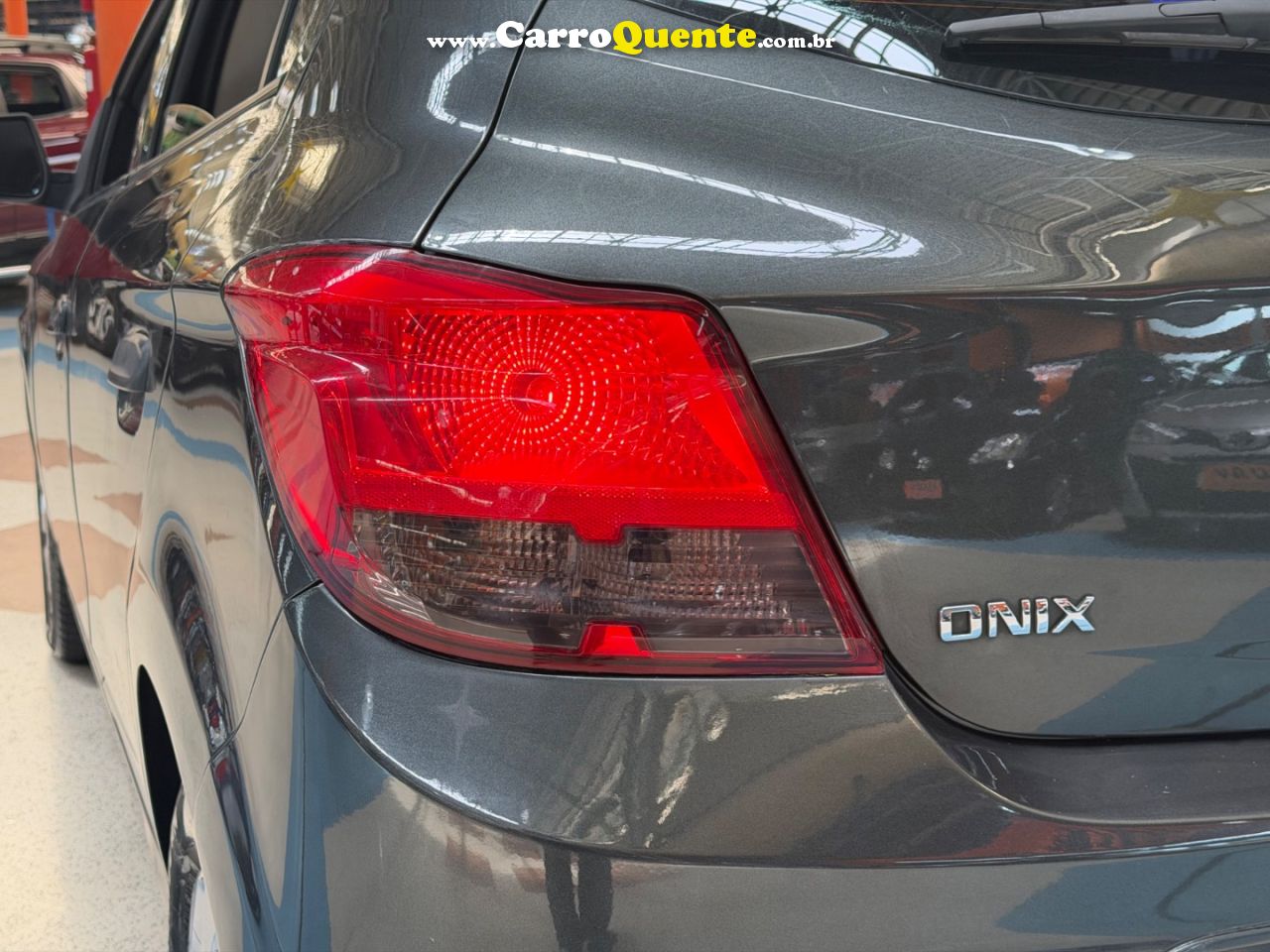 CHEVROLET ONIX 1.0 MPFI JOY 8V 2019 - Loja