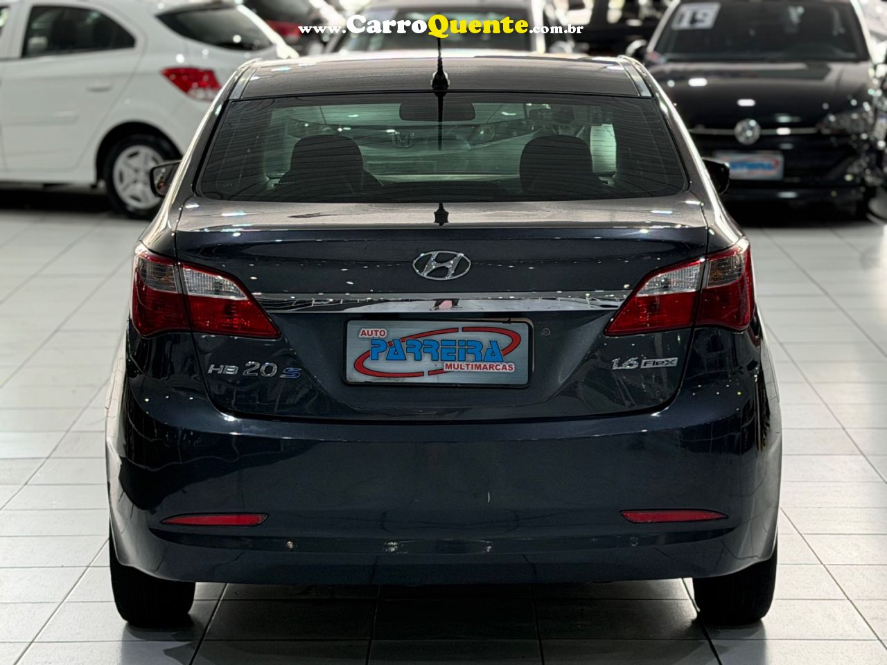 HYUNDAI HB20S 1.6 COMFORT PLUS 16V 2015 - Loja