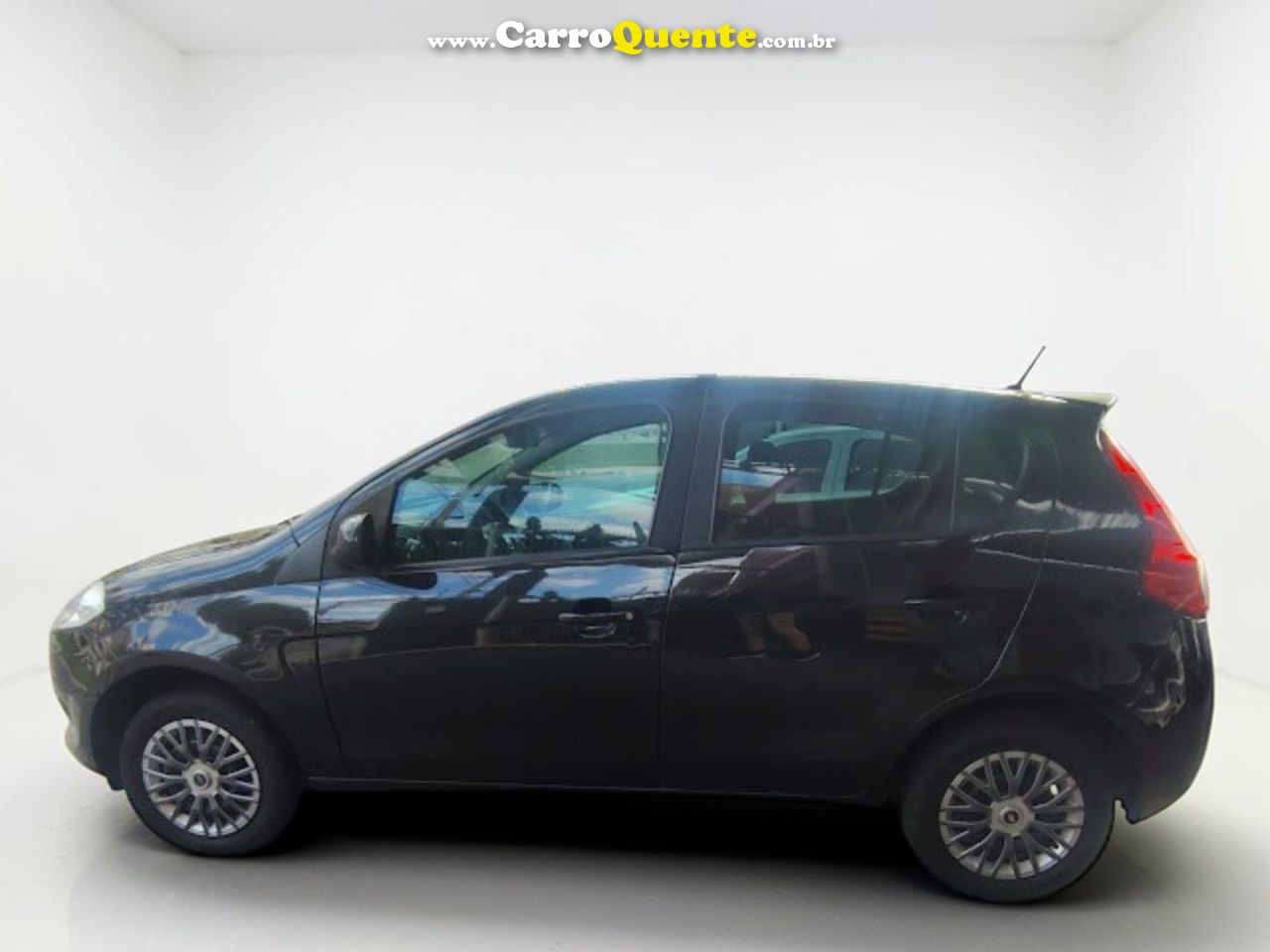 FIAT PALIO 1.0 MPI ATTRACTIVE 8V 2012 - Loja