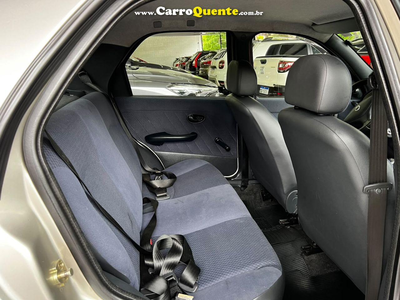 FIAT PALIO 1.0 MPI FIRE 8V 2002 - Loja