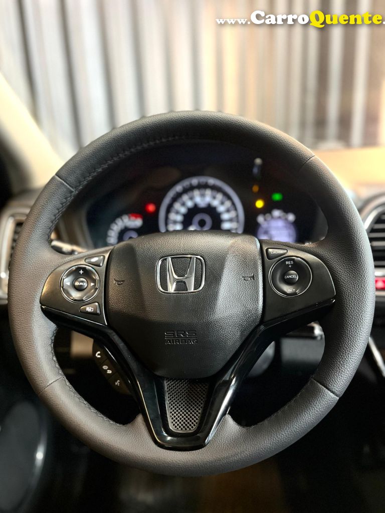 HONDA   HR-V TOURING 1.8 FLEXONE 16V 5P AUT.   VERMELHO 2018 1.8 GASOLINA - Loja