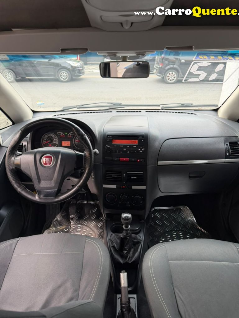FIAT   IDEA ATTRACTIVE 1.4 FIRE FLEX 8V 5P   PRATA 2012 1.4 FLEX - Loja