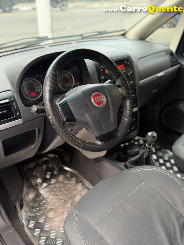 FIAT   IDEA ATTRACTIVE 1.4 FIRE FLEX 8V 5P   PRATA 2012 1.4 FLEX - Loja