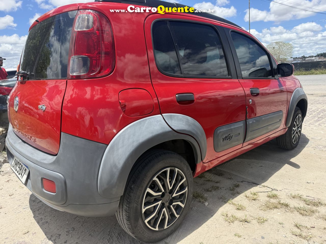 FIAT   UNO WAY 1.0 EVO FIRE FLEX 8V 5P   VERMELHO 2013 1.0 FLEX - Loja