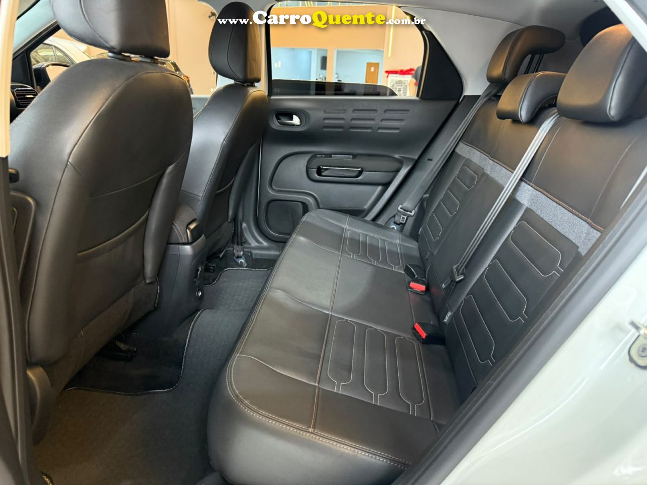 CITROËN   C4 CACTUS FEEL PACK 1.6 16V FLEX AUT.   BRANCO 2024 1.6 FLEX - Loja