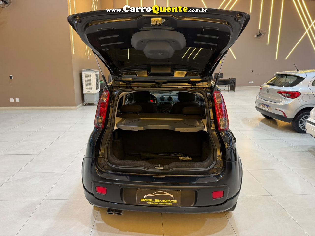 FIAT   UNO SPORTING    CINZA 2013 1.4 FLEX - Loja