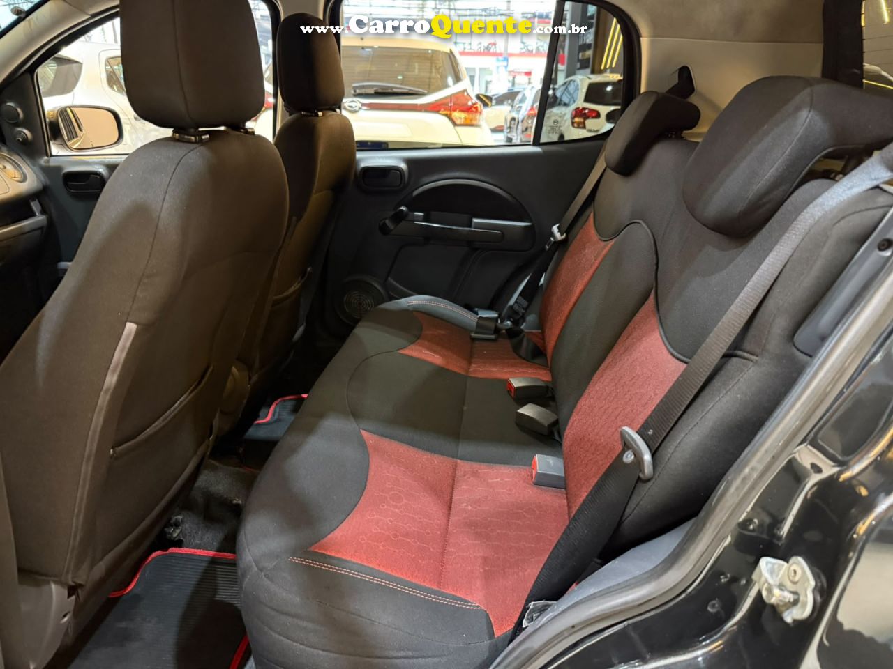 FIAT   UNO SPORTING    CINZA 2013 1.4 FLEX - Loja