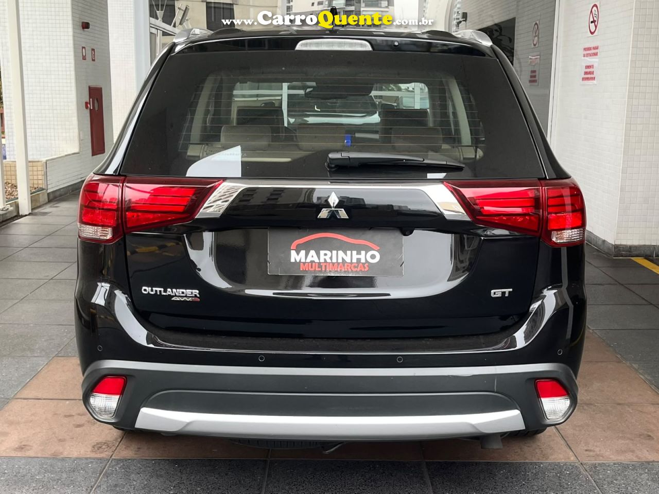 MITSUBISHI   OUTLANDER GT BLINDADA 7 LUGARES EM EXCELENTE ESTADO GERAL   PRETO 2018 3.0 FLEX - Loja