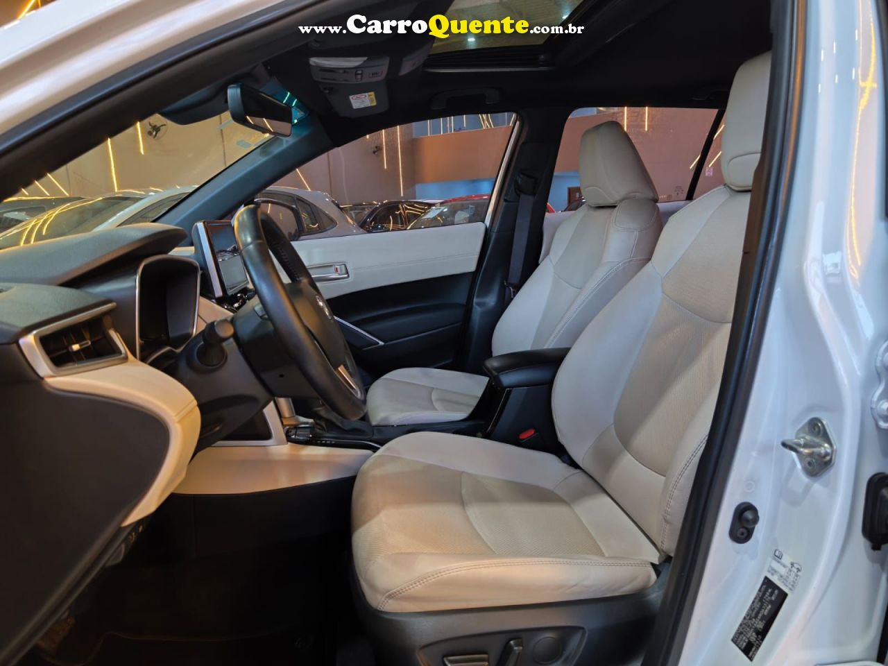 TOYOTA   COROLLA CROSS XRX 1.8 16V AUT. (HÍBRIDO)   BRANCO 2024 1.8 GASOLINA - Loja